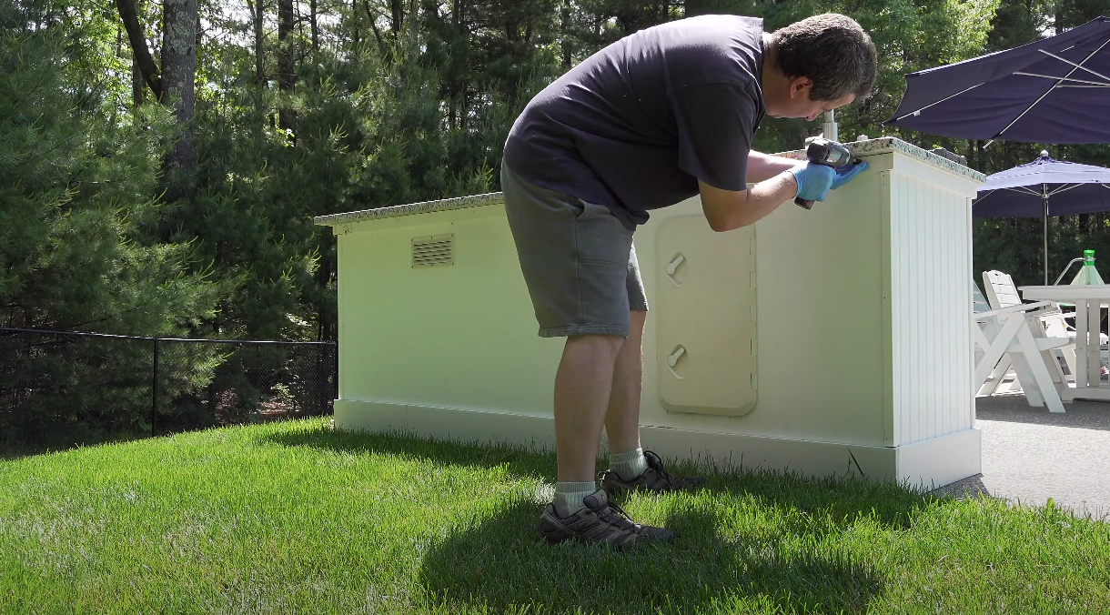 Removing the back panel